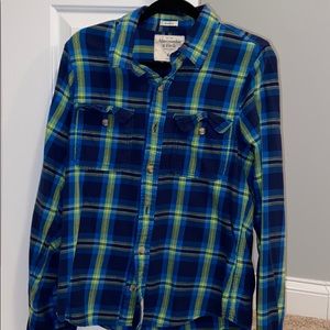 Men’s Abercrombie & Fitch Flannel FITS LIKE MEDIUM